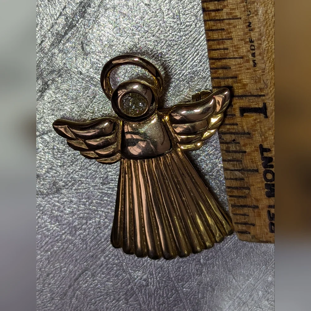 Angel Brooch pin Crystal Accent AAI signed Memory Holiday Christian Vintage